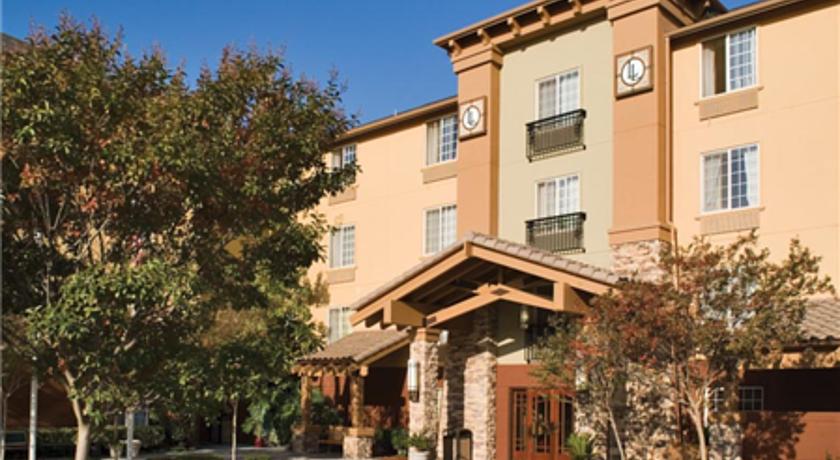 Larkspur Landing Bellevue