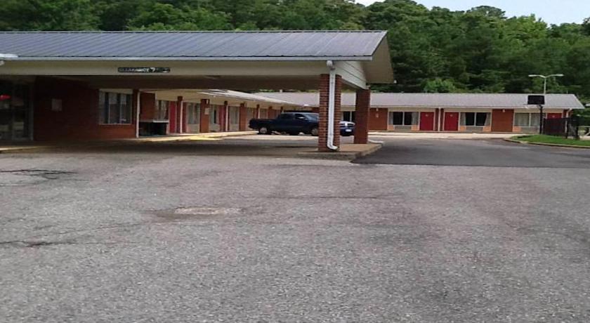 Lenlock Inn Anniston