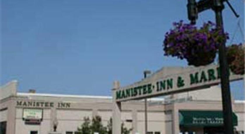 Manistee Inn & Marina