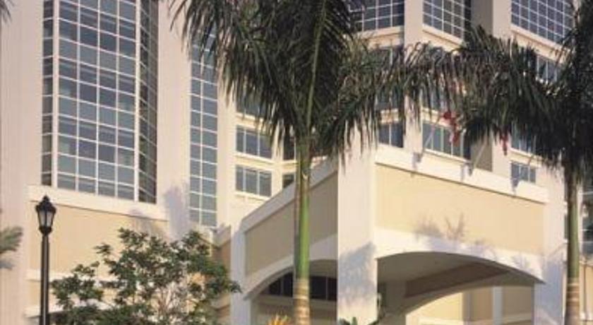 Marco Beach Ocean Resort