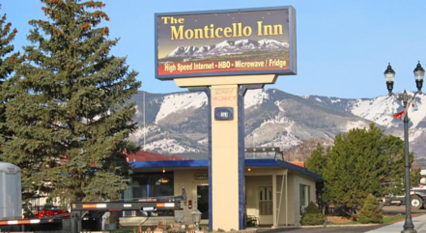 Monticello Inn
