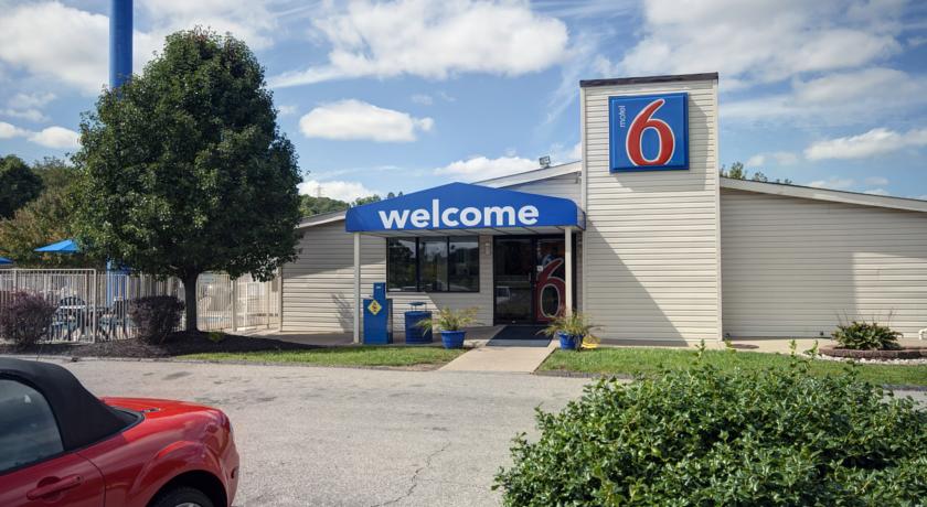 Motel 6 Charleston West-Cross Lanes