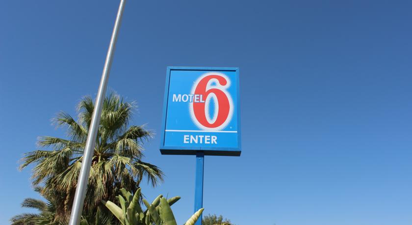 Motel 6 Coalinga East