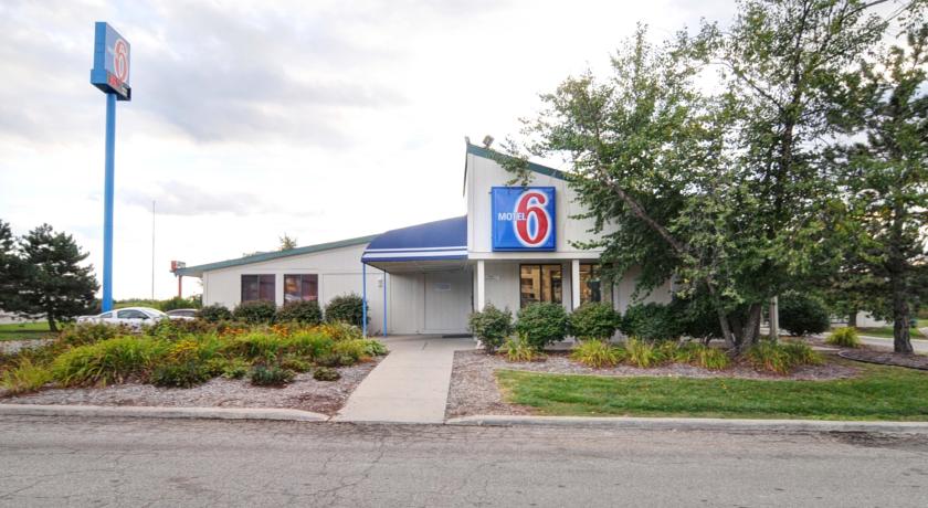 Motel 6 Flint
