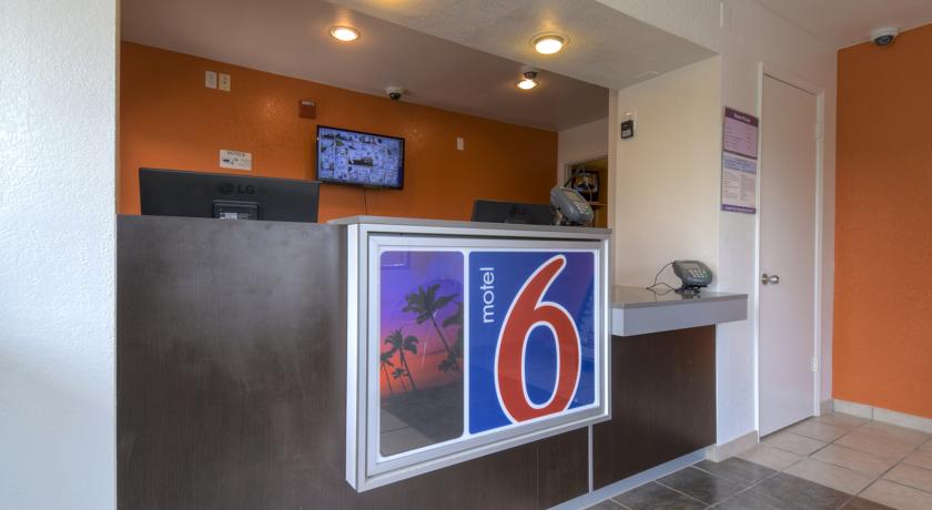Motel 6 Los Angeles - Baldwin Park