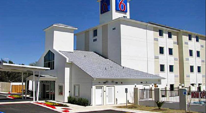 Motel 6 Marble Falls