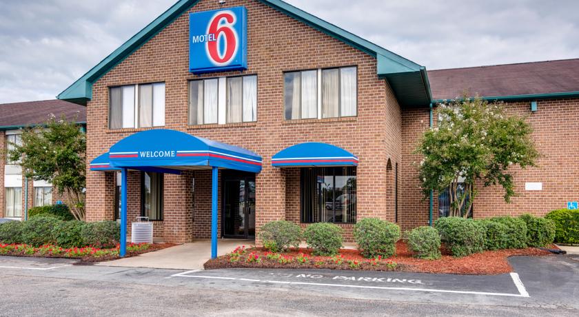 Motel 6 Roanoke Rapids Nc