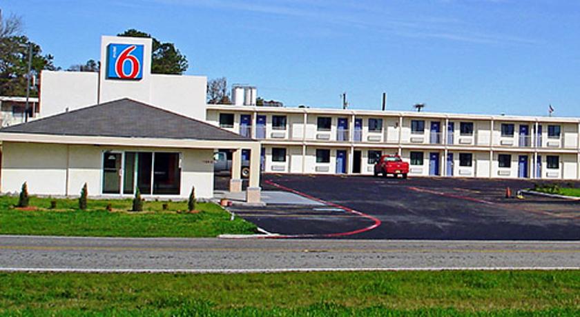Motel 6 Sulphur Springs