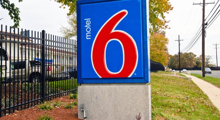 Motel 6 Washington DC SE - Camp Springs