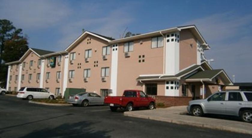 Quality Inn - Newport News