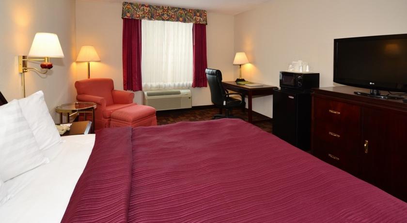 Quality Inn & Suites Chambersburg