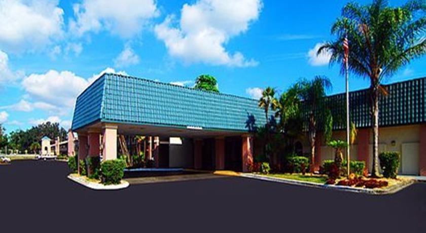 Quality Inn & Suites Lakeland