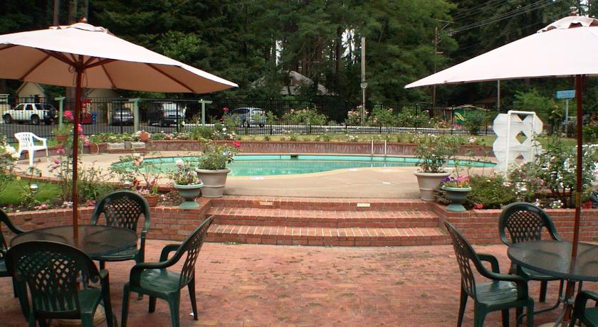 Quality Inn & Suites Santa Cruz Mountains