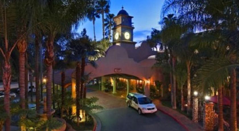 Radisson Suites Covina