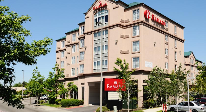 Ramada SeaTac Airport