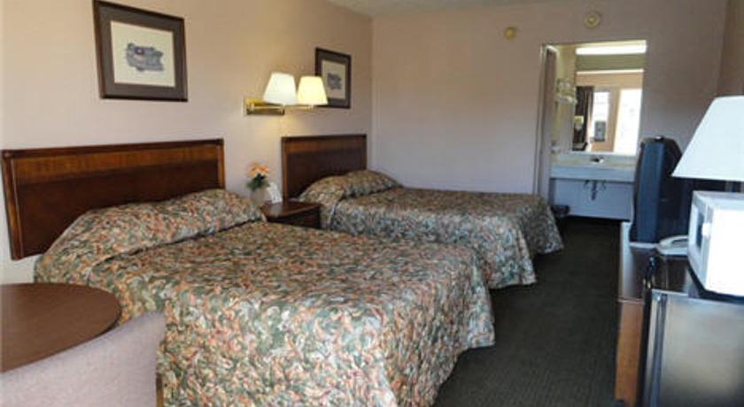 Red Carpet Inn Parkersburg