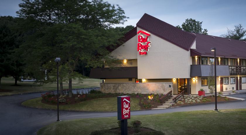 Red Roof Inn Boston Southborough