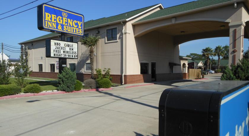 Regency Inn & Suites Galena Park
