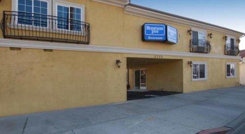 Rodeway Inn near LA Live