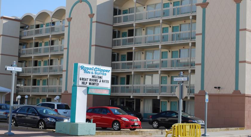 Royal Clipper Inn & Suites