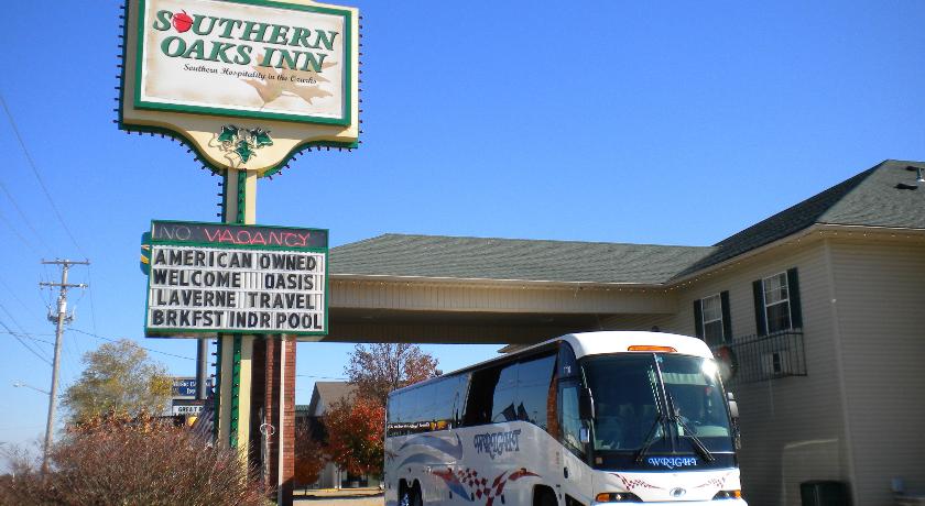 Southern Oaks Inn