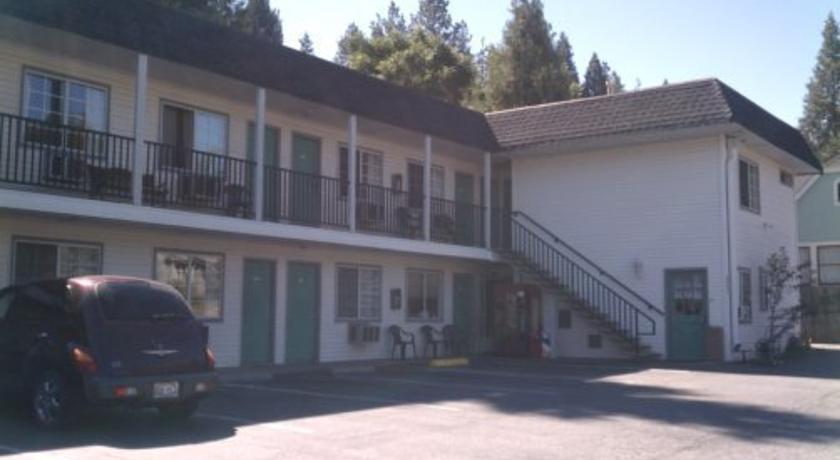 Stagecoach Motel