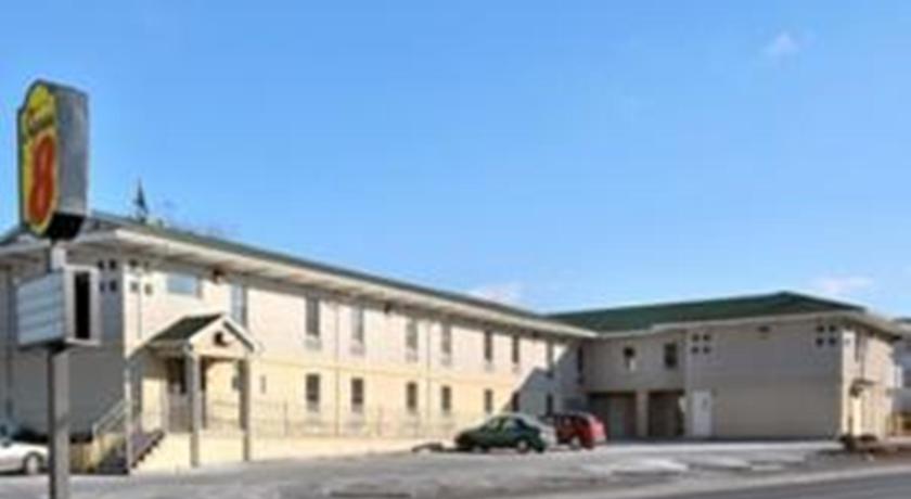 Super 8 Allentown