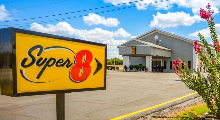 Super 8 Ardmore Ok