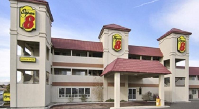 Super 8 Fernley