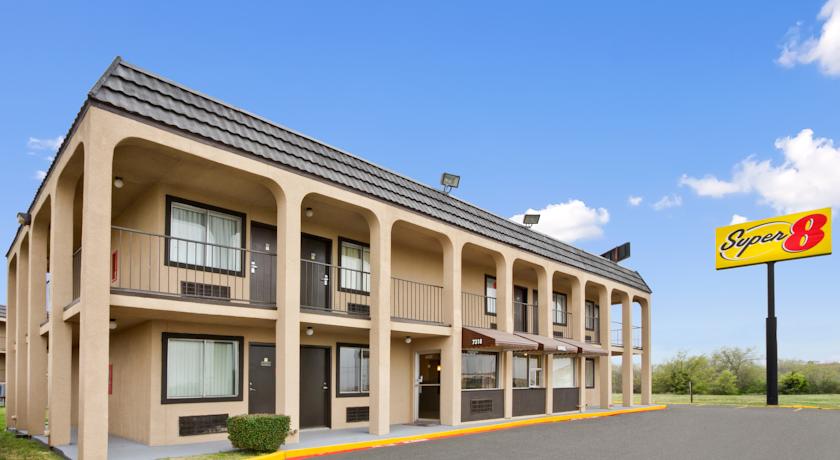 Super 8 Fort Worth