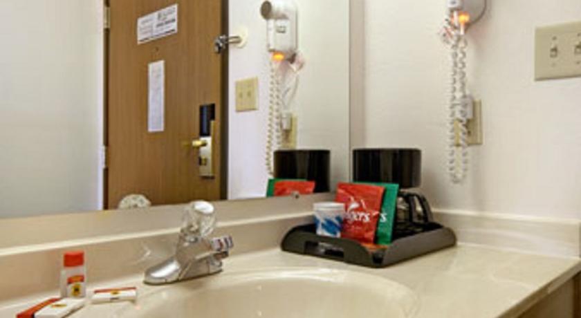 Super 8 Gallipolis Pt Pleasant Area