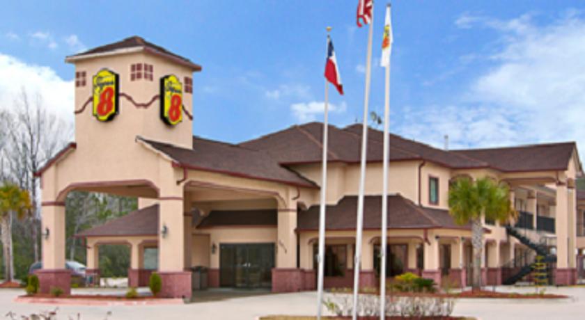 Super 8 Humble FM 1960 Highway 59