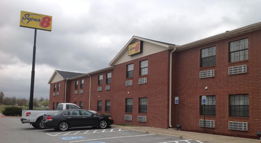 Super 8 Lowell/Bentonville/Rogers Area