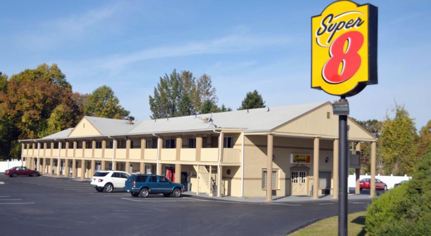 Super 8 Old Saybrook