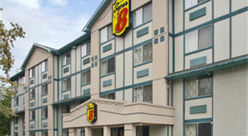 Super 8 Stamford New York City Area