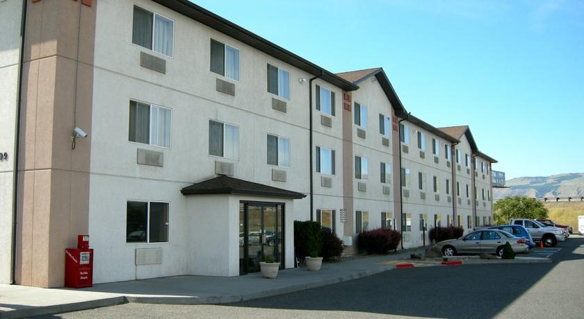 Super 8 The Dalles Oregon