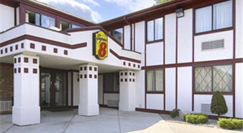 Super 8 West Haven