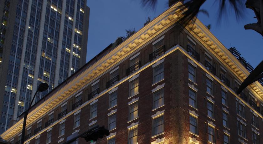 The Battle House Renaissance Mobile & Spa