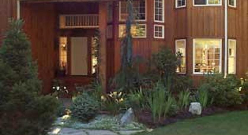 The Country Cedar Inn