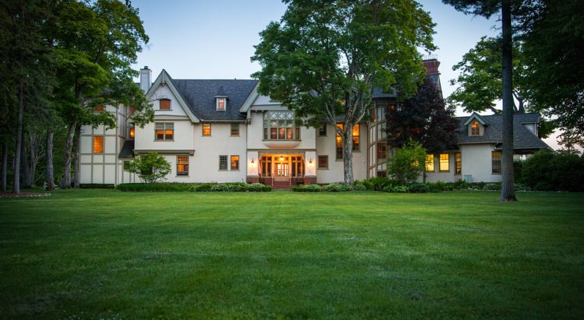 The Inn At Stonecliffe