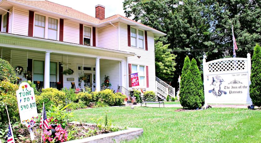 The Inn of The Patriots