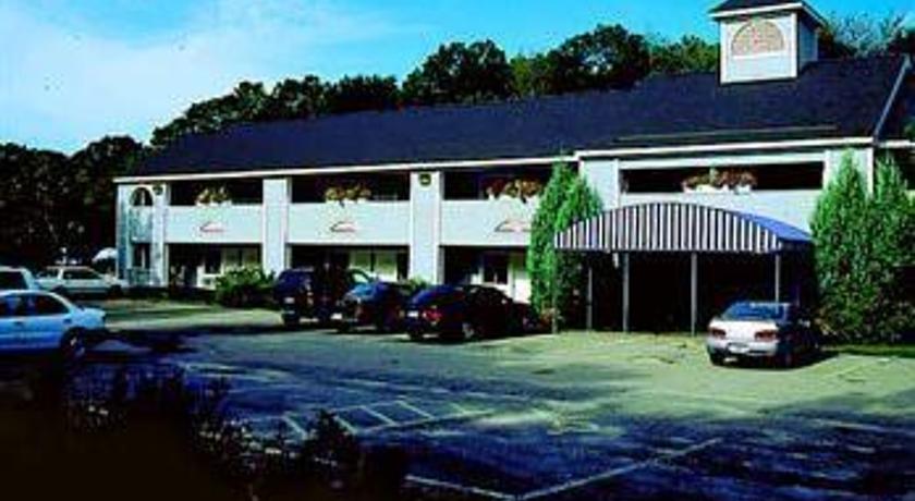 The Lodge at Turbats Creek