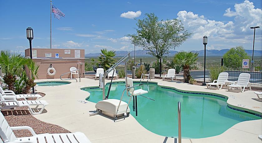 Tombstone Grand Hotel