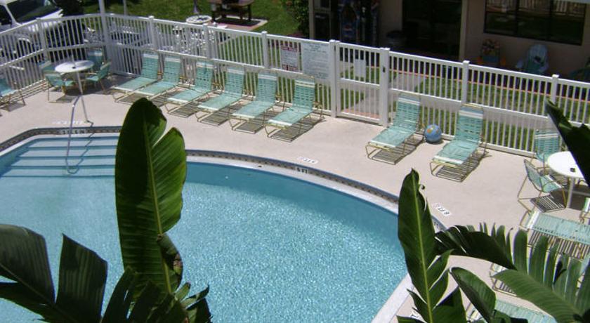 Tuckaway Shores Resort