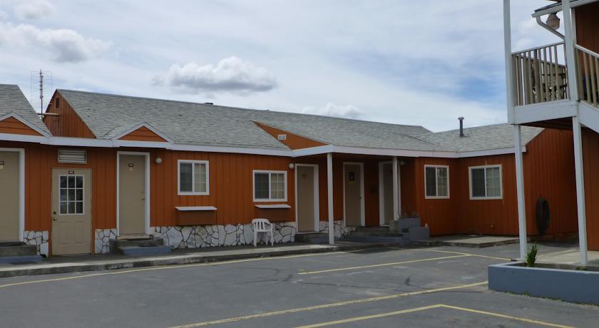 Umatilla Inn & Suites