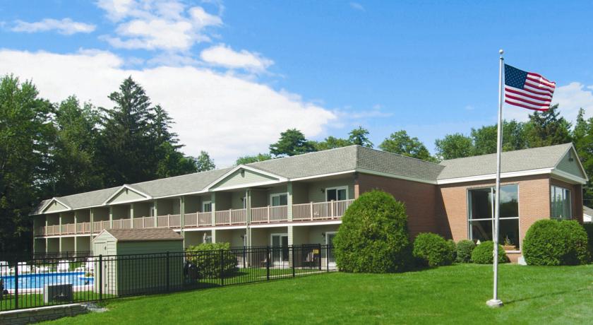 University Inn Academic Suites