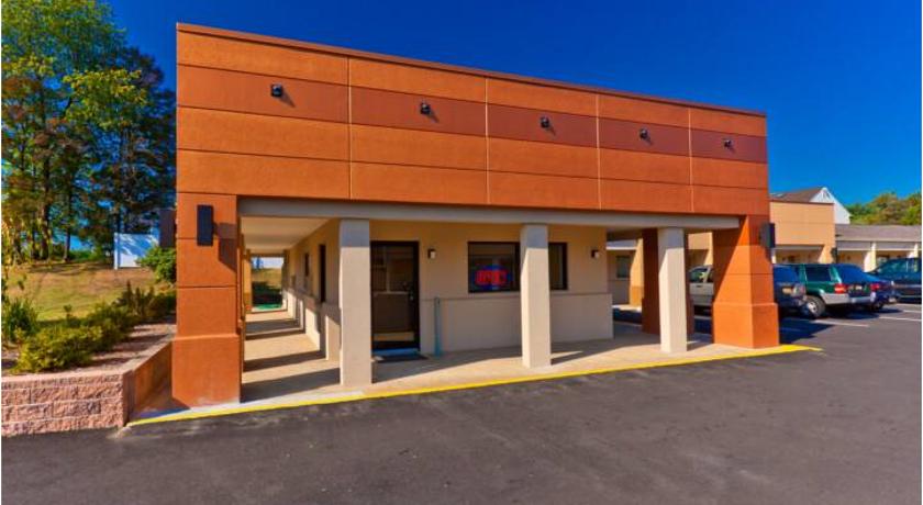 Westwood Motor Lodge