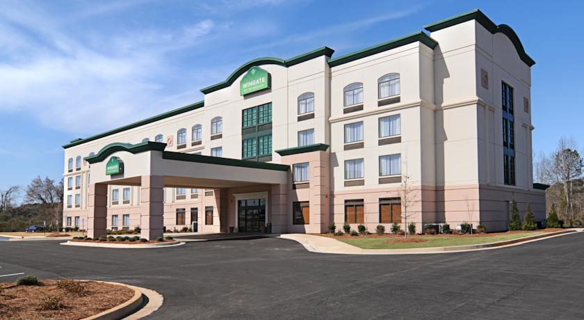 Wingate by Wyndham LaGrange