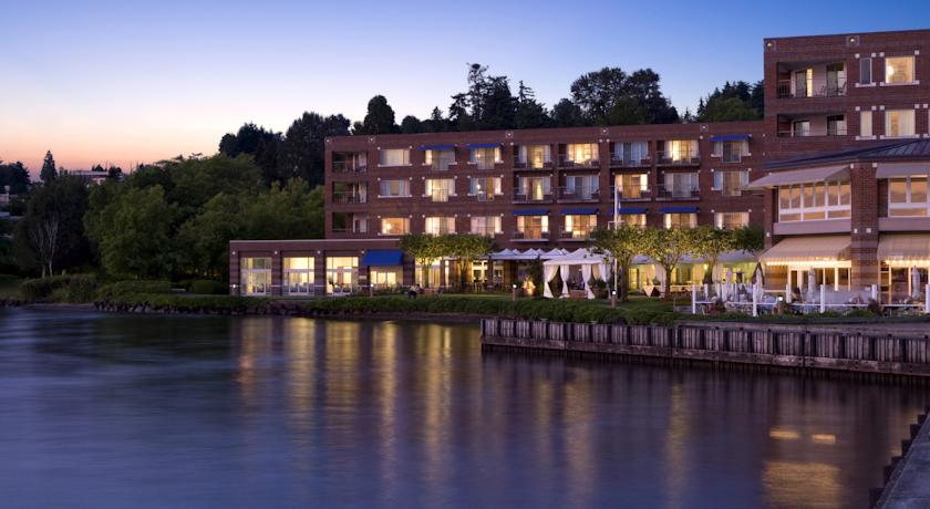 Woodmark Hotel Yacht Club & Spa