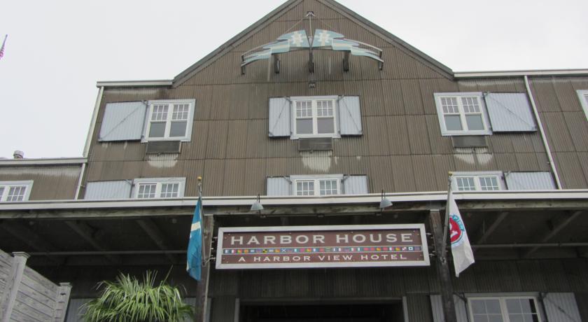 Wyndham Harbor House